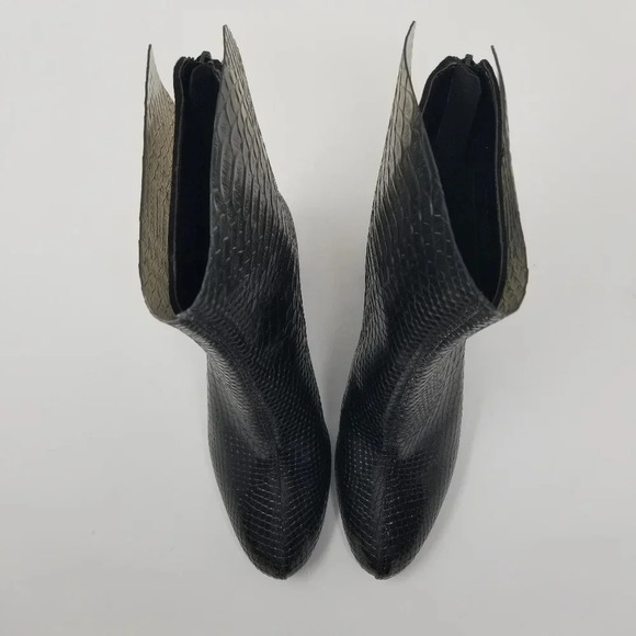 Charles & Keith Snake Print See-Through Boots 37 - Picture 5 of 13